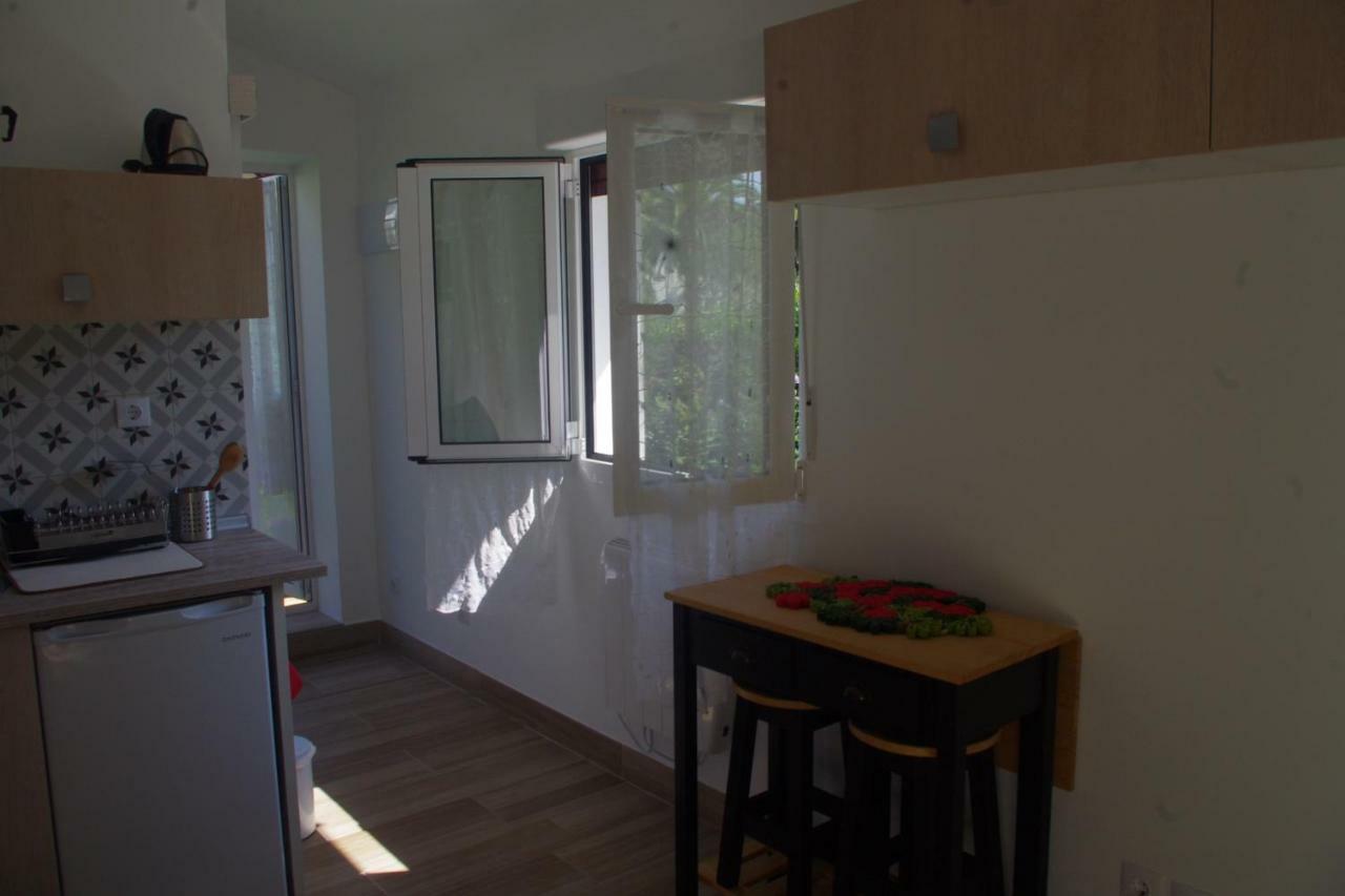 Chambres D'Hotes "Hor Dago" Pres De La Gare D'Hendaye Avec Le Petit-Dejeuner Exterior foto